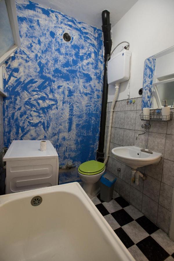The Pioneers Home 2 Skopje Luaran gambar