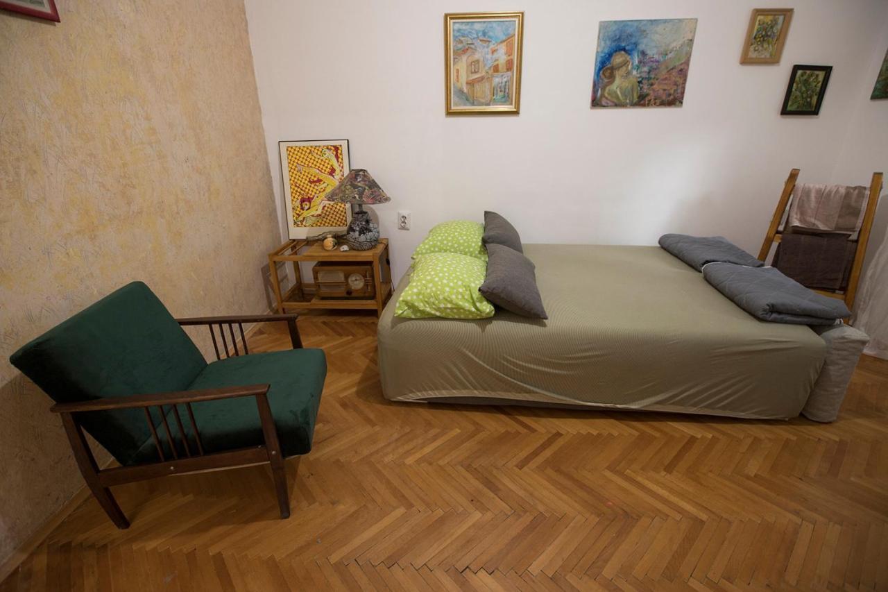 The Pioneers Home 2 Skopje Luaran gambar